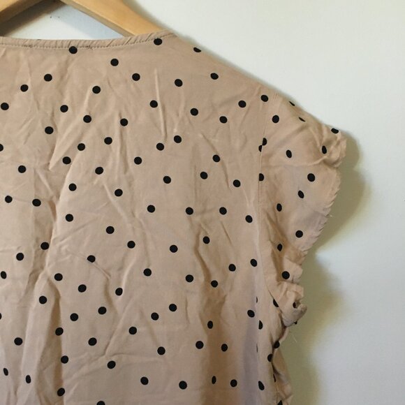 NWOT Rockabilly Polka Dot Flutter Cap Sleeve Button Up Blouse - Picture 6 of 15